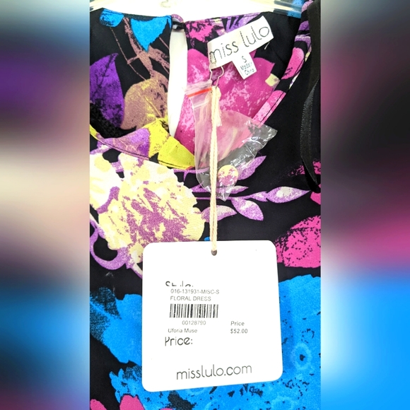miss lulo floral dress, small - Picture 4 of 4